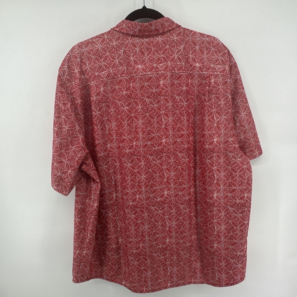 Tommy Bahama Coconut Point Mens XL Red White Geometric Island Zone Short Sleeve - Picture 8 of 8